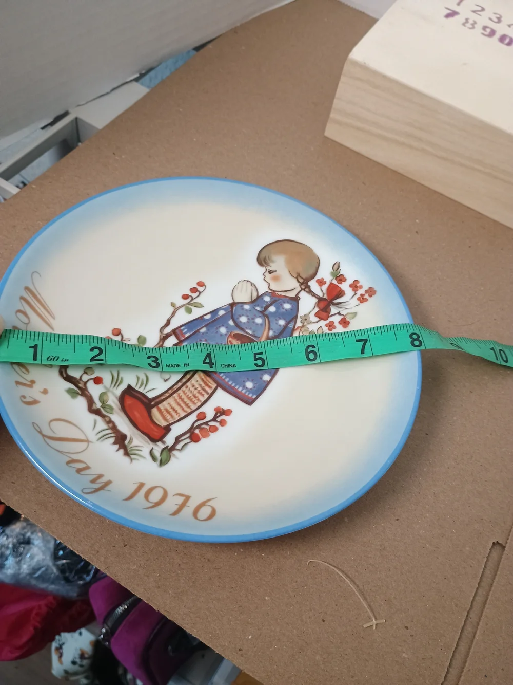 Sister Bertha Hummel Devotion for Mother Mother's Day Plate